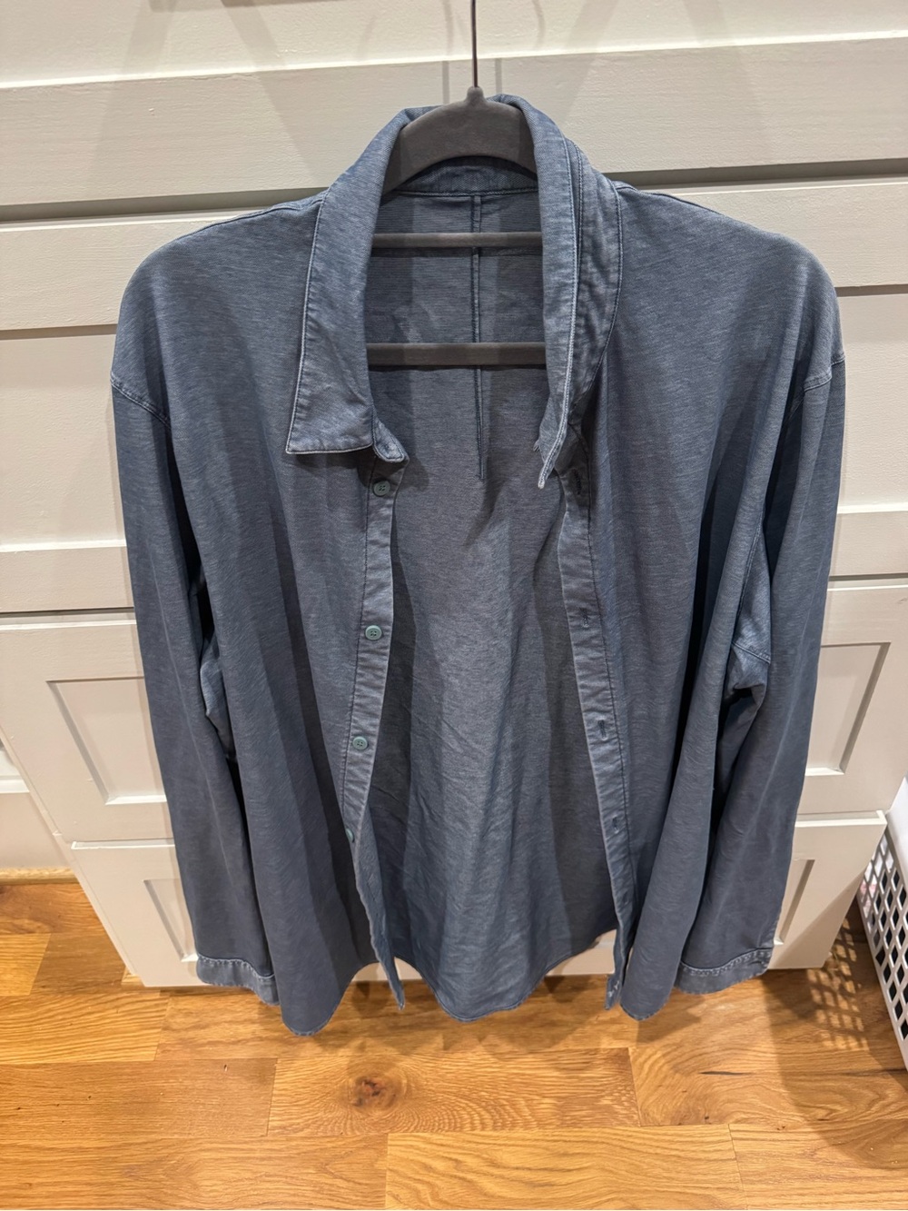 Lululemon Men's Light Weight Button-Up Shirt in Slate Blue
